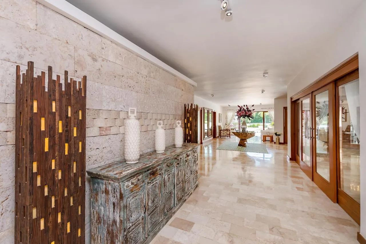 Stunning Villa With Private Pool And Jacuzzi In Casa De Campo لا رومانا